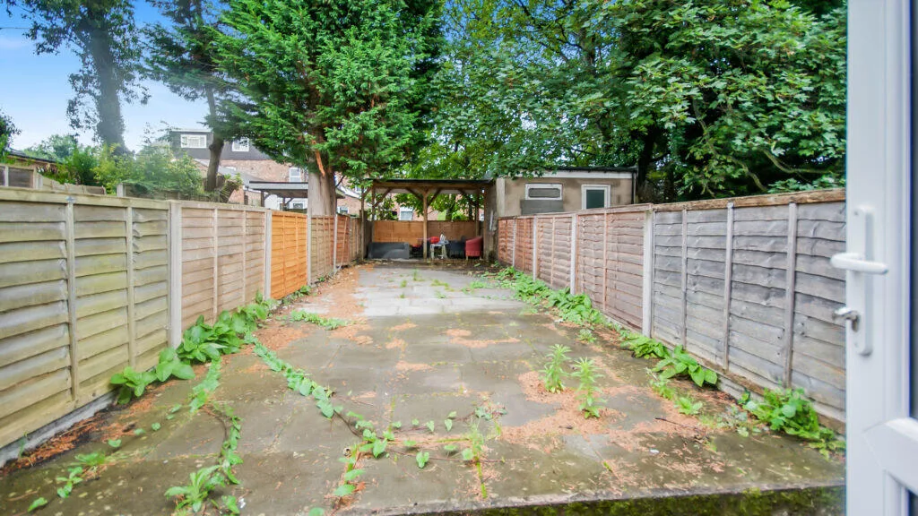 7 bedroom terraced house for rent