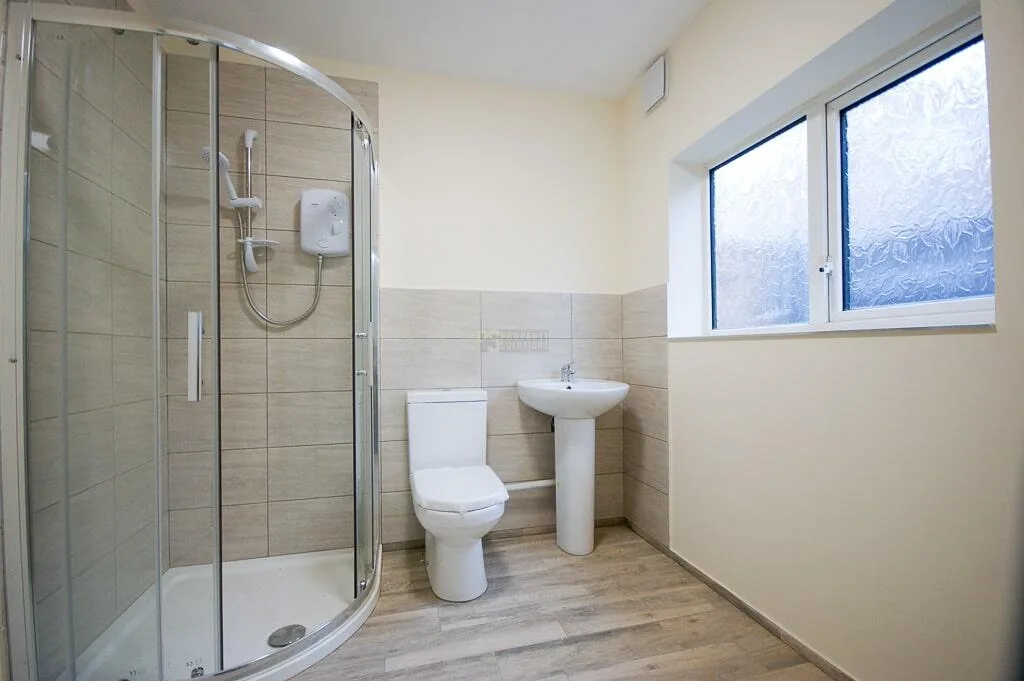 4 bedroom terraced house for rent