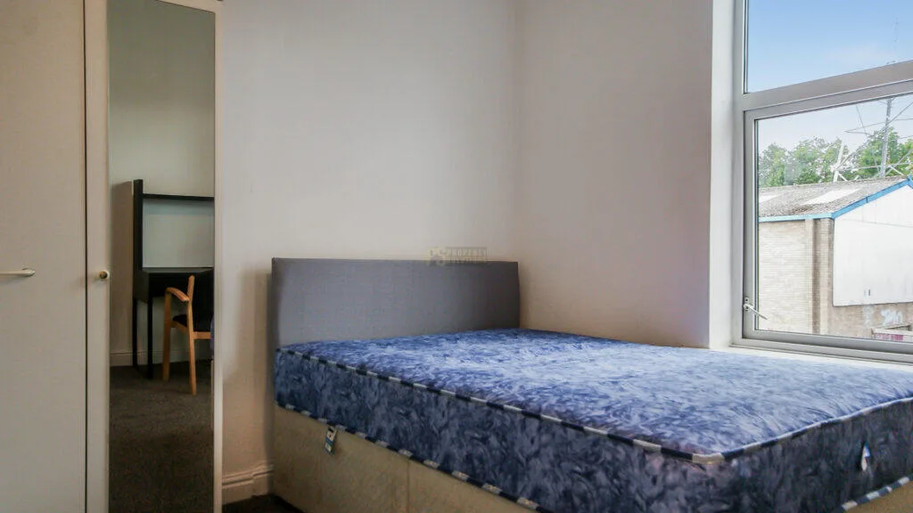 4 bedroom terraced house for rent
