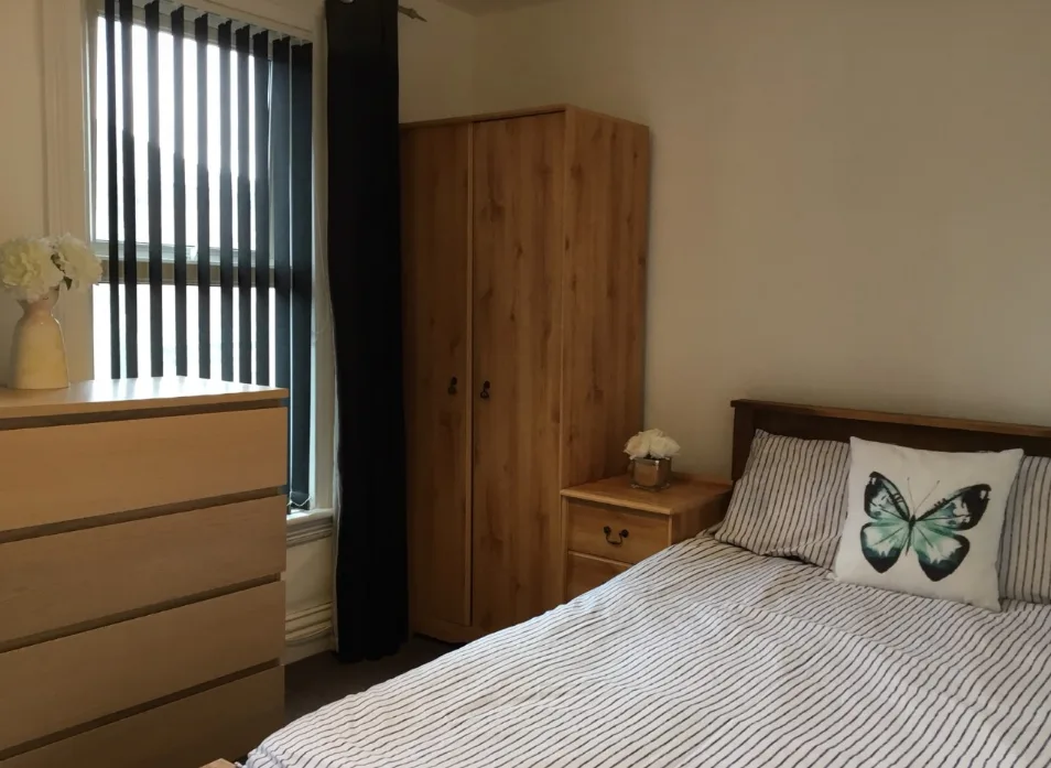 5 bedroom house for rent