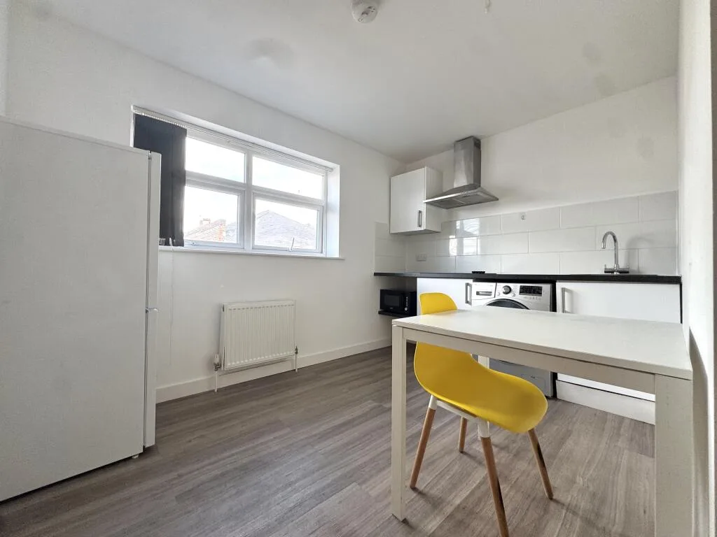 Studio flat for rent