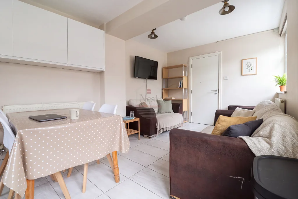 7 bedroom house of multiple occupation for rent