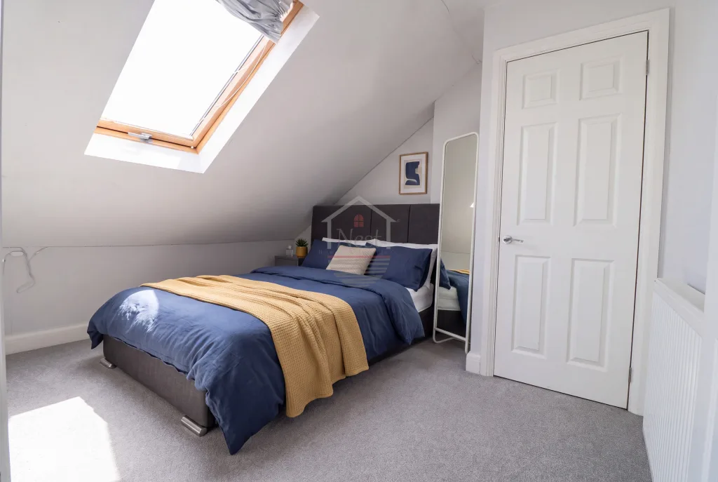 8 bedroom house of multiple occupation for rent