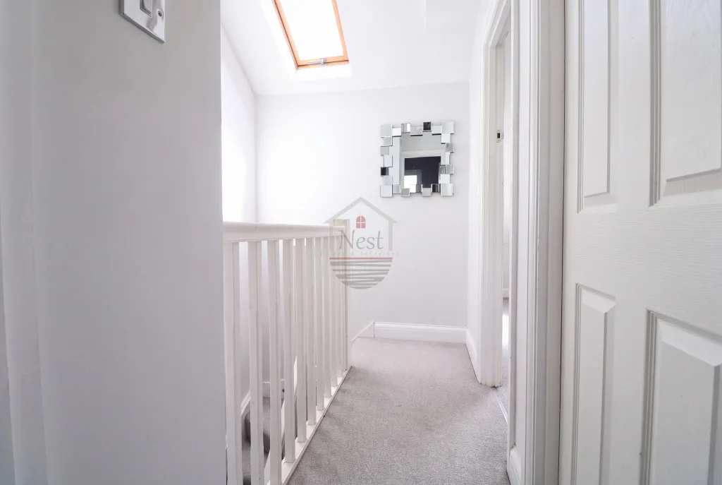 8 bedroom house of multiple occupation for rent