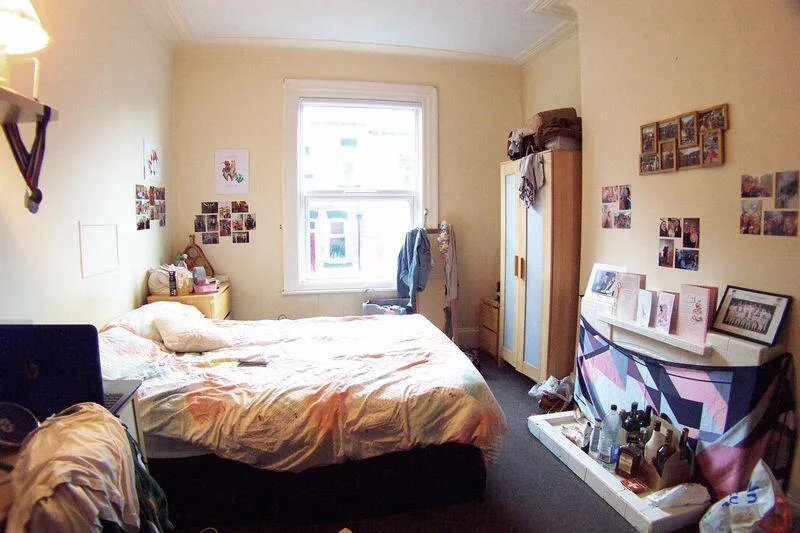 5 bedroom terraced house for rent