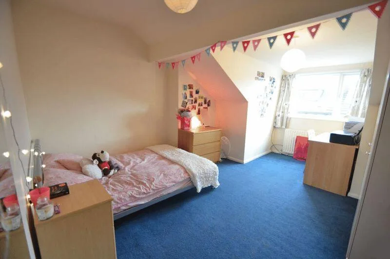 4 bedroom terraced house for rent