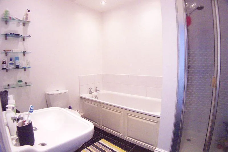 4 bedroom terraced house for rent