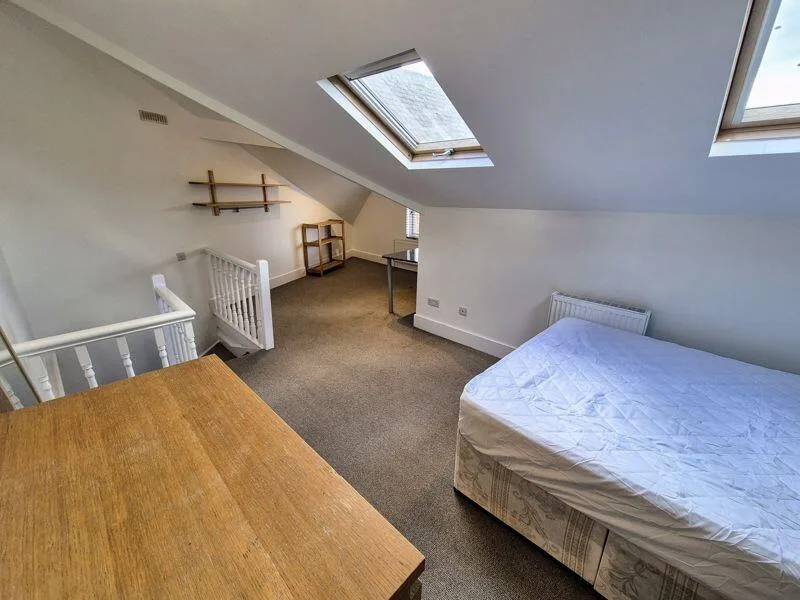 4 bedroom terraced house for rent