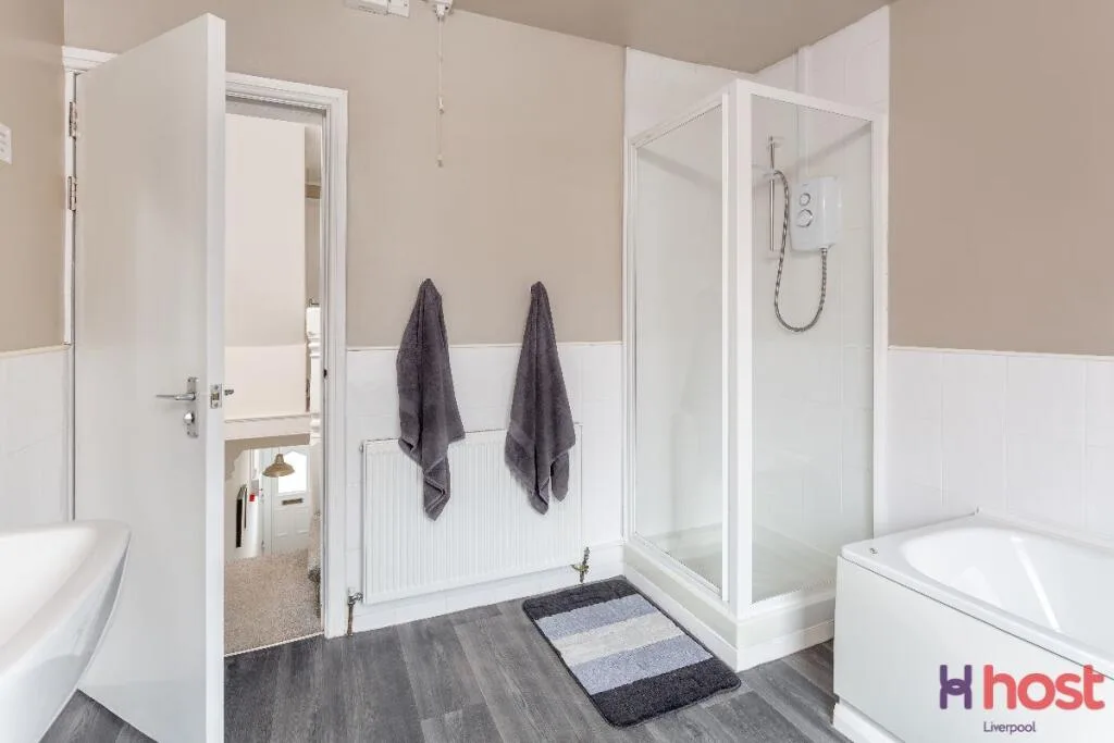 4 bedroom terraced house for rent