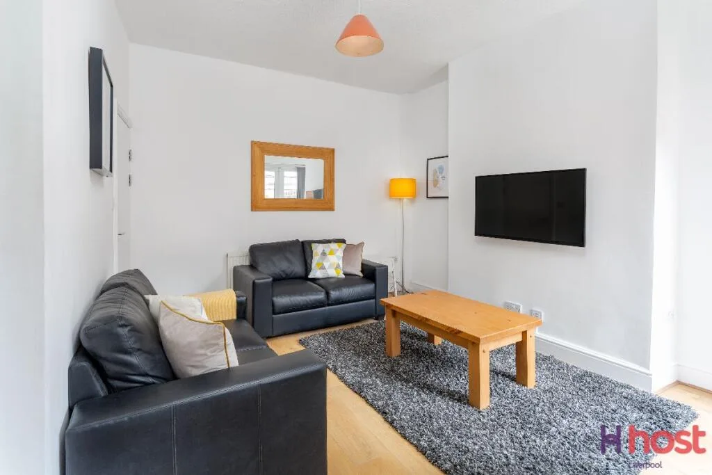 4 bedroom terraced house for rent