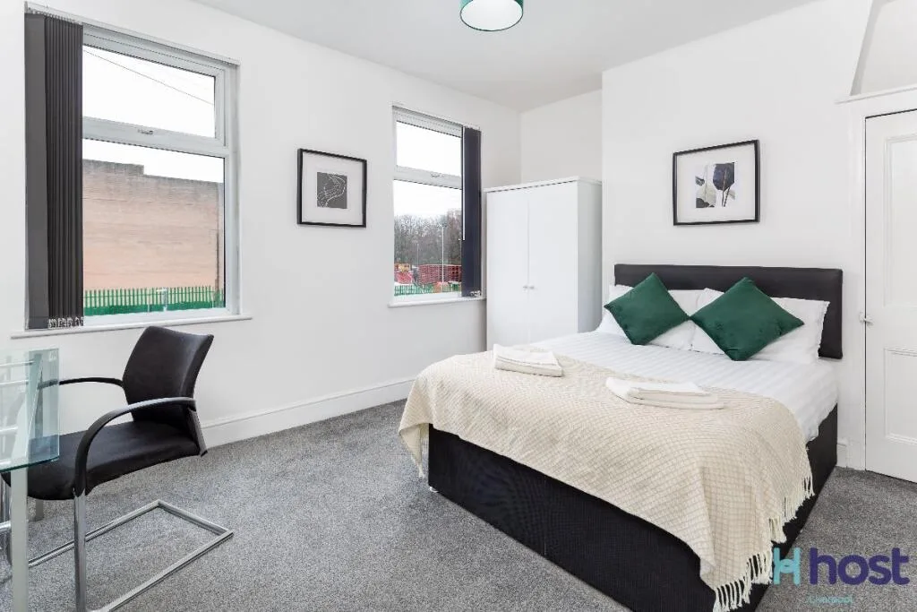 4 bedroom terraced house for rent