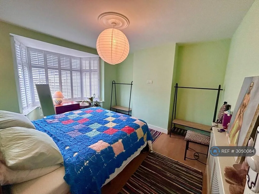 3 bedroom end of terrace house for rent