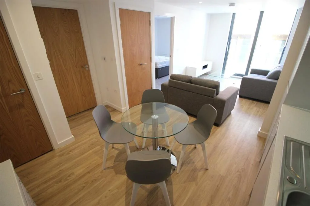 2 bedroom apartment for rent