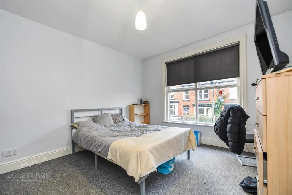 4 bedroom terraced house for rent