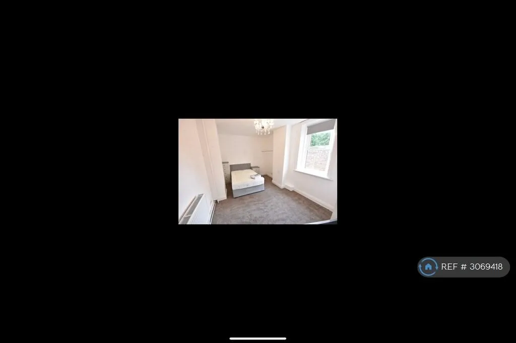 8 bedroom terraced house for rent