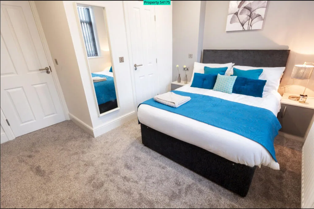 6 bedroom terraced house for rent