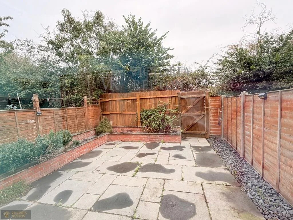 2 bedroom terraced house for rent