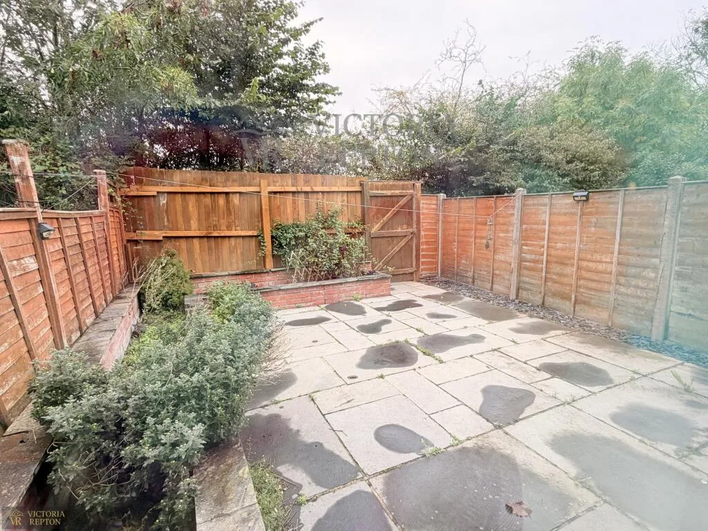 2 bedroom terraced house for rent