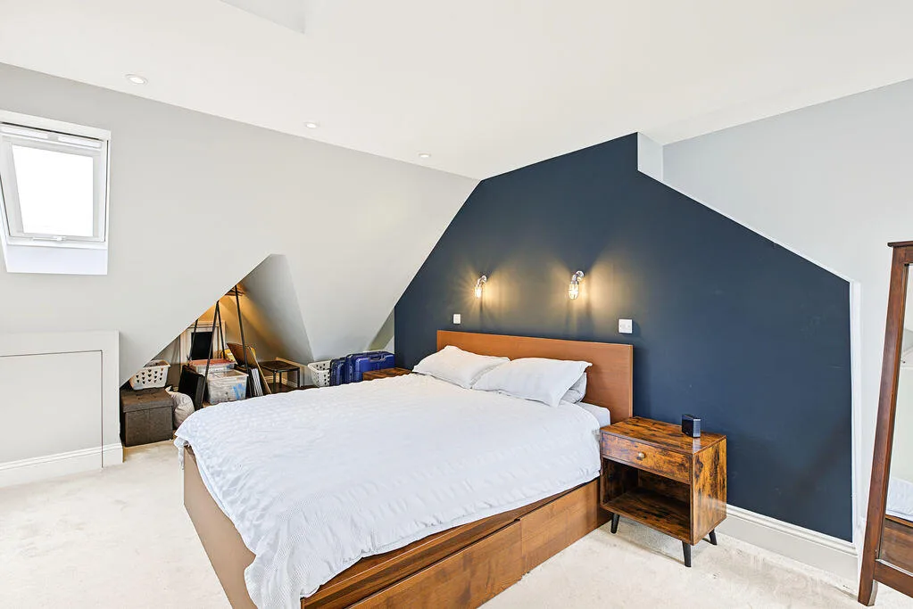 3 bedroom maisonette for rent