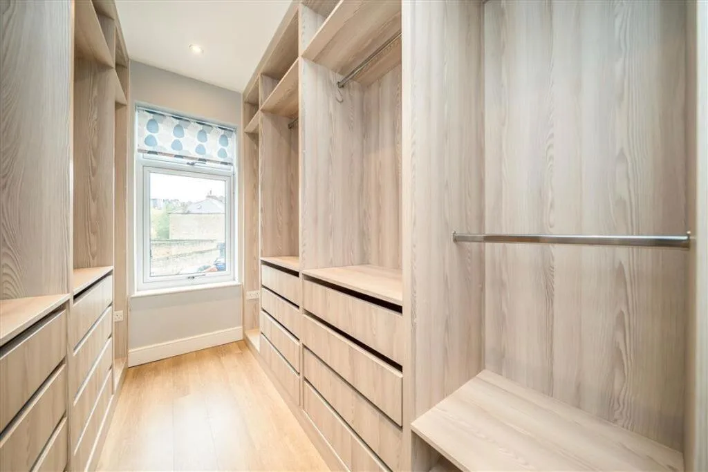 4 bedroom terraced house for rent