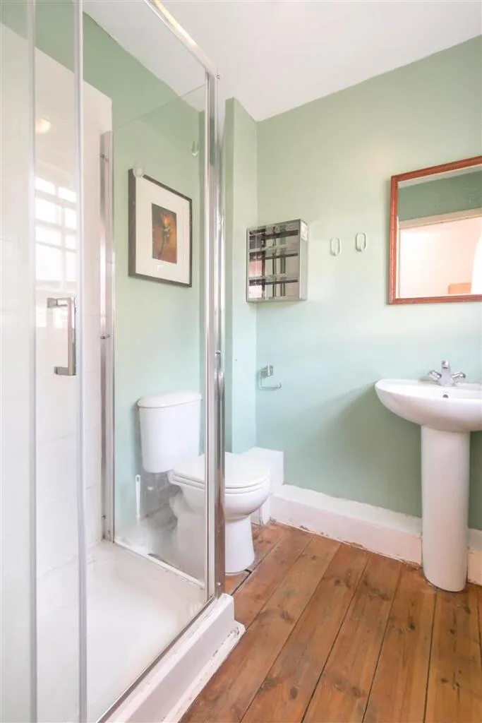 2 bedroom house for rent