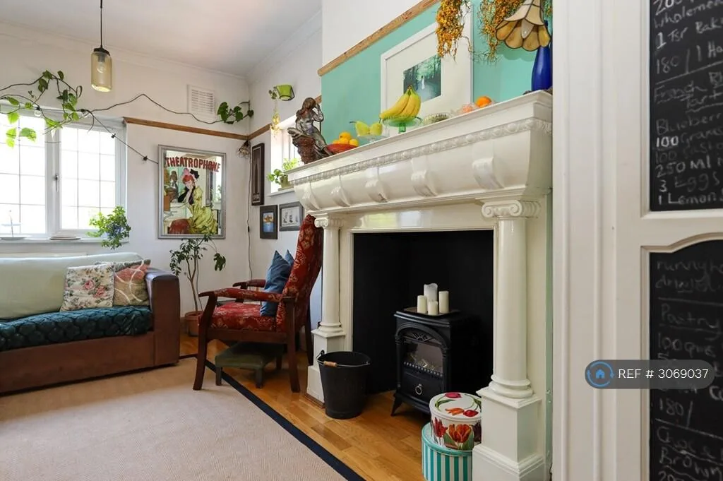 4 bedroom maisonette for rent