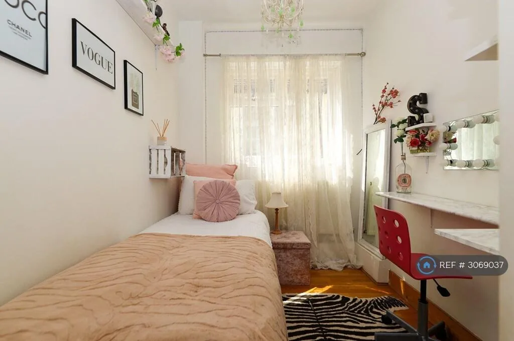 4 bedroom maisonette for rent