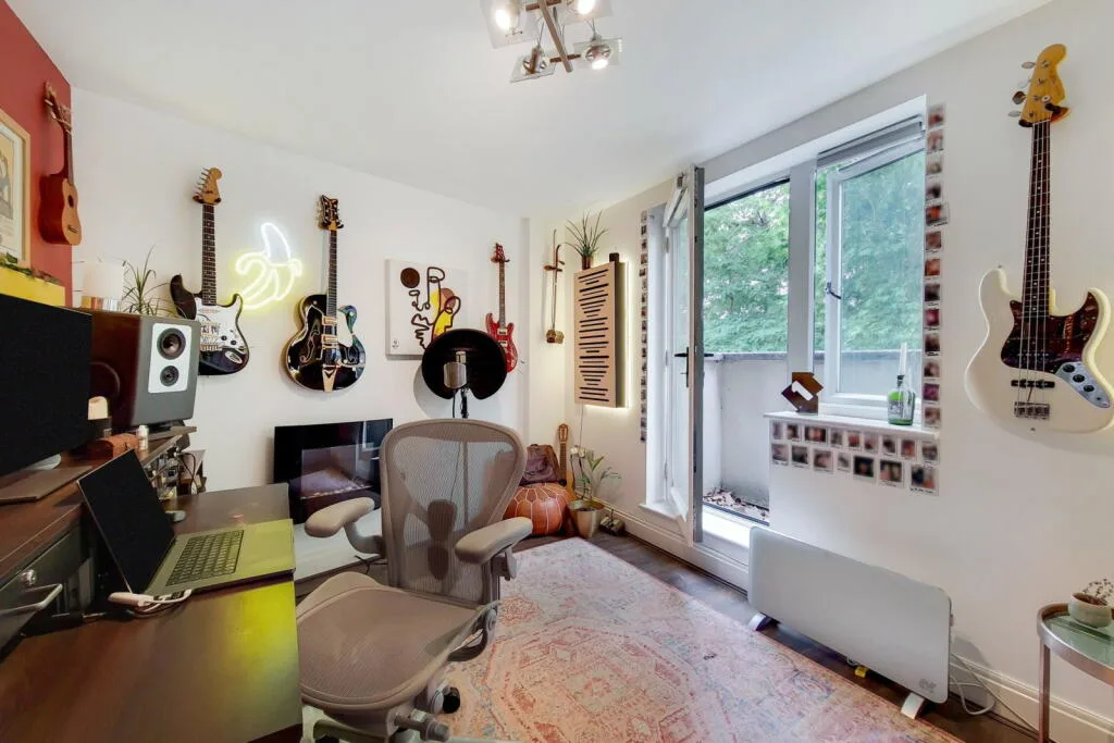 2 bedroom flat for rent