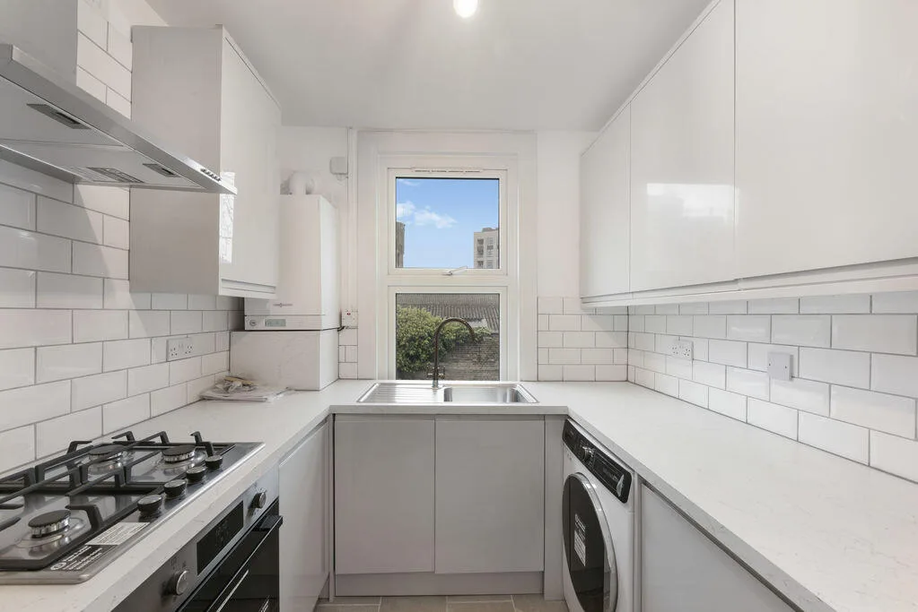 2 bedroom detached house for rent