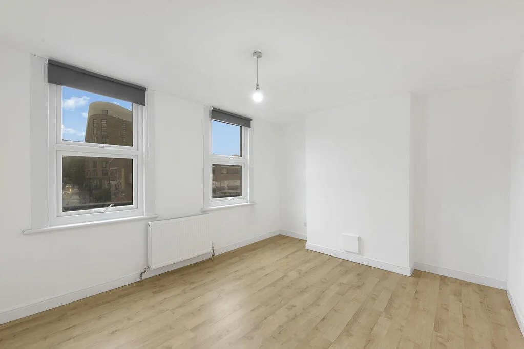 2 bedroom detached house for rent