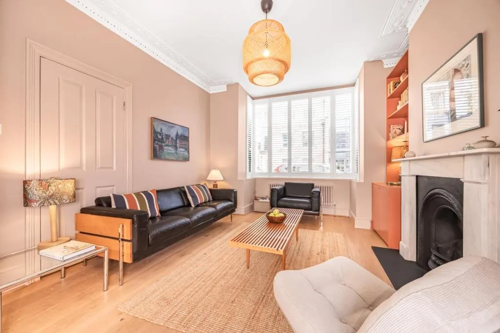 5 bedroom house for rent