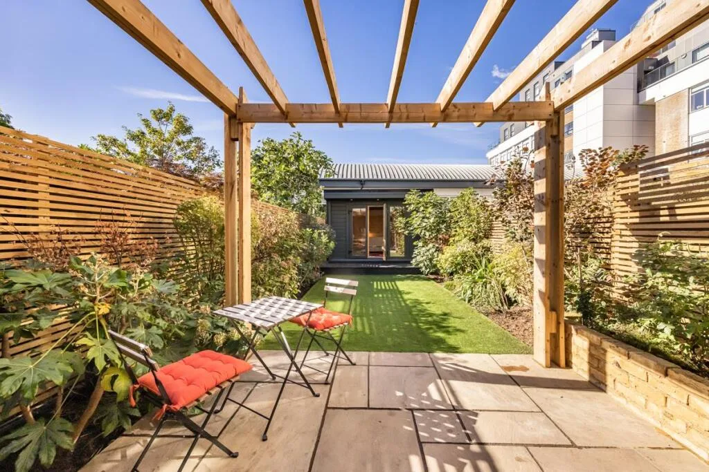 5 bedroom house for rent