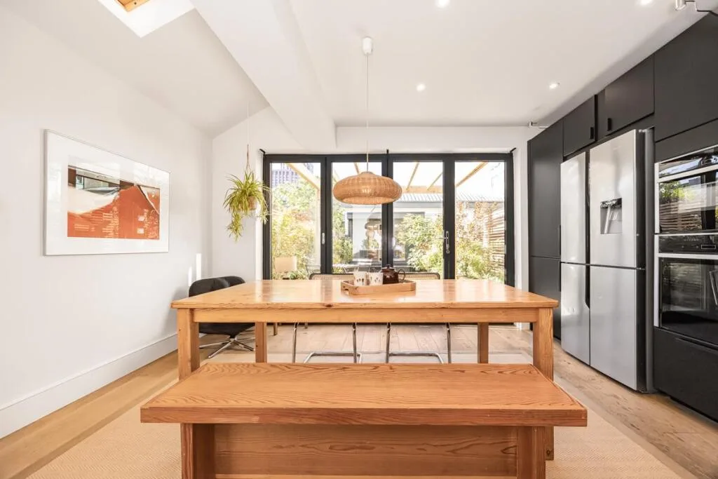 5 bedroom house for rent