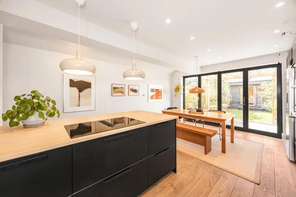 5 bedroom house for rent