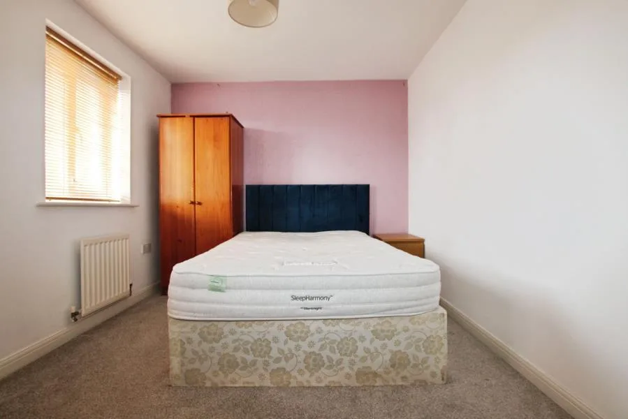 4 bedroom town house for rent