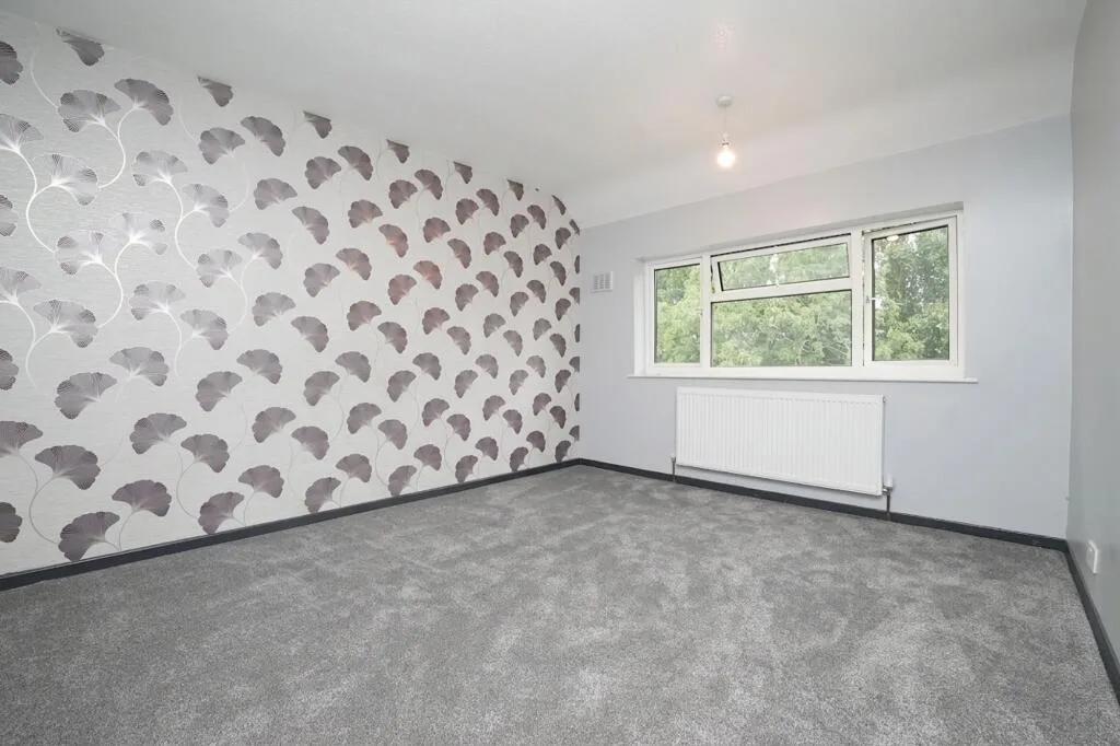 3 bedroom semi-detached house for rent