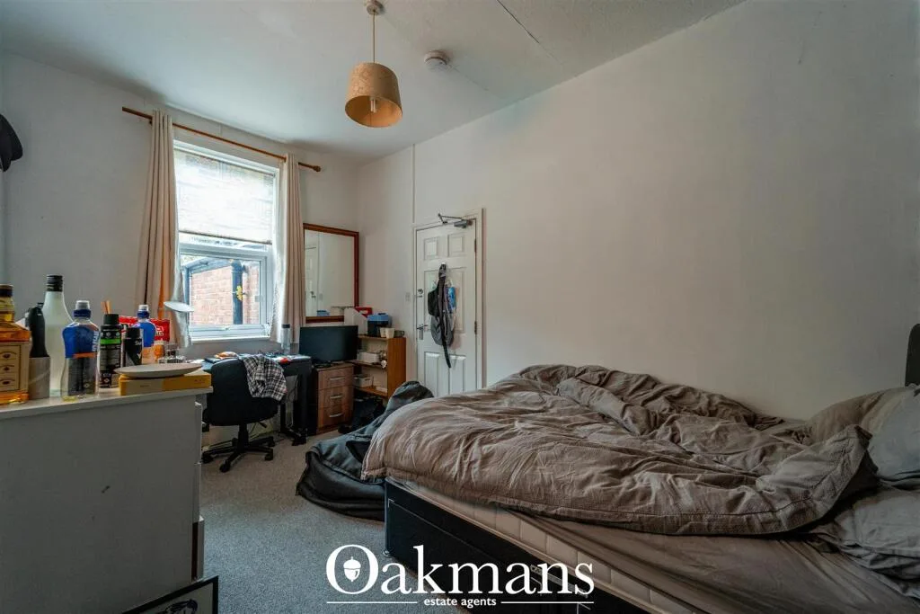 5 bedroom house for rent