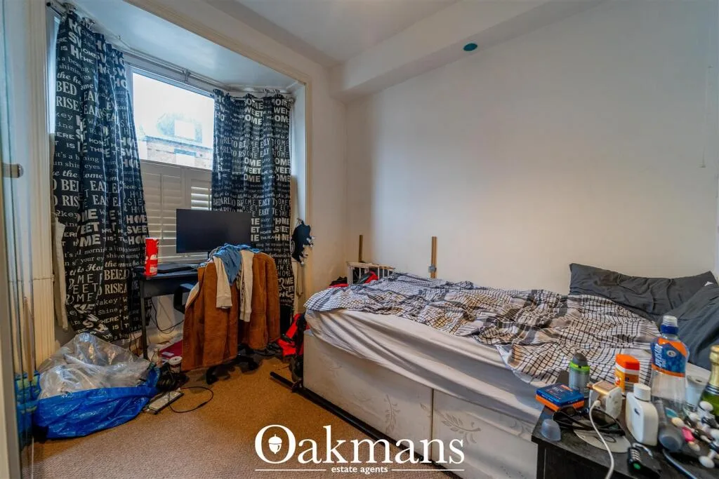 5 bedroom house for rent