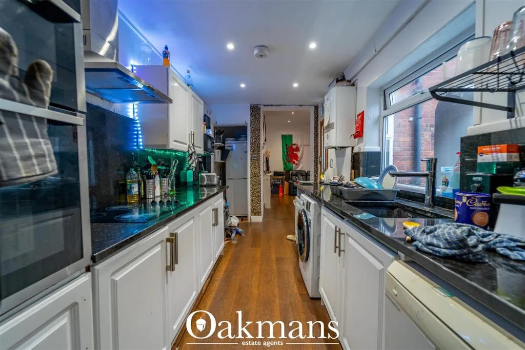 5 bedroom house for rent