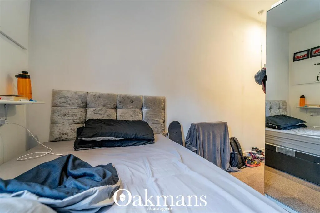5 bedroom house for rent