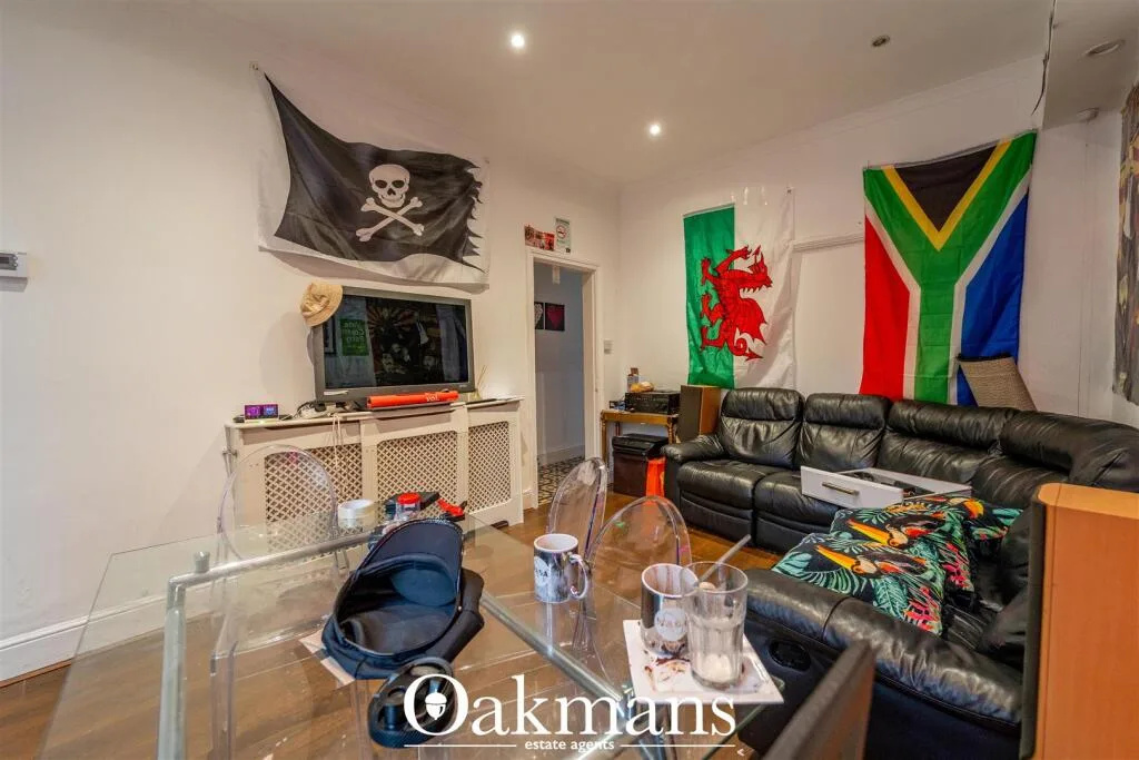 5 bedroom house for rent