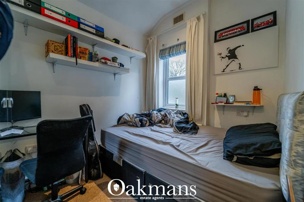 5 bedroom house for rent