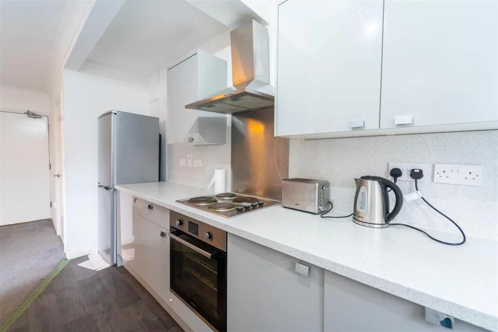 4 bedroom house for rent