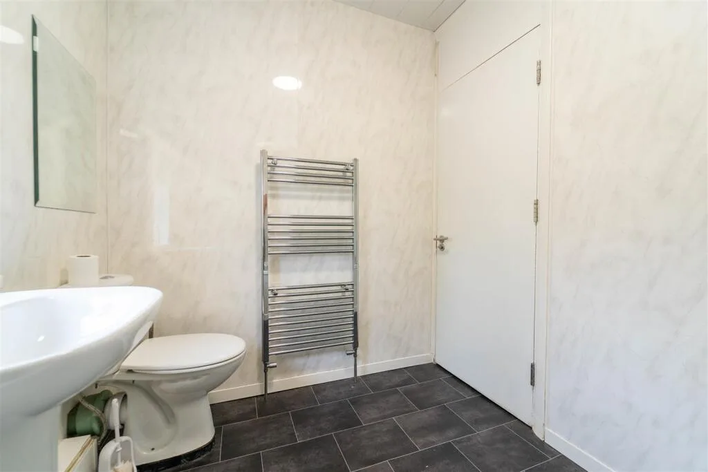 4 bedroom house for rent