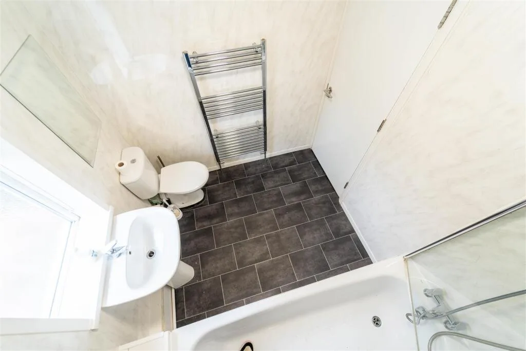 4 bedroom house for rent
