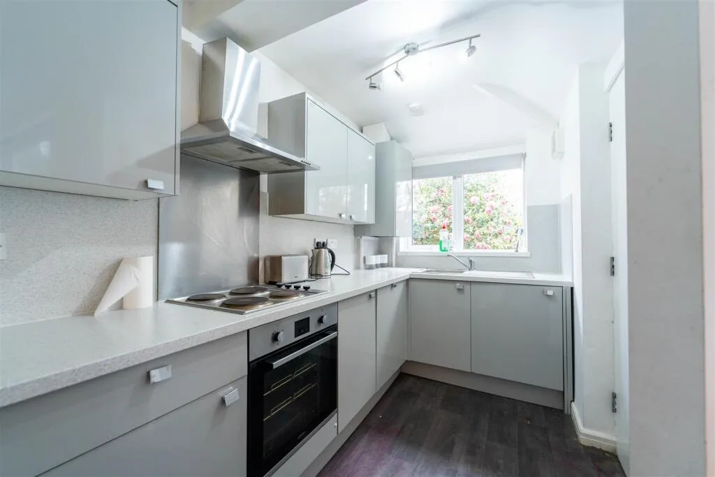 4 bedroom house for rent
