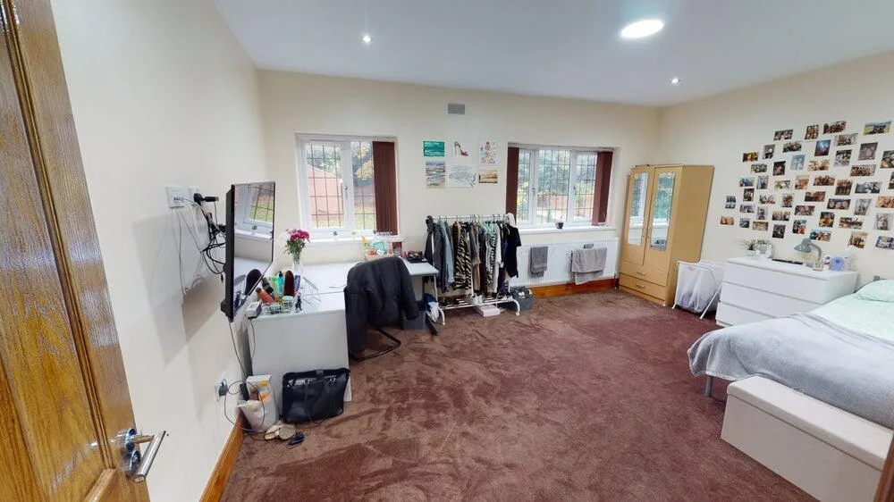 9 bedroom house for rent