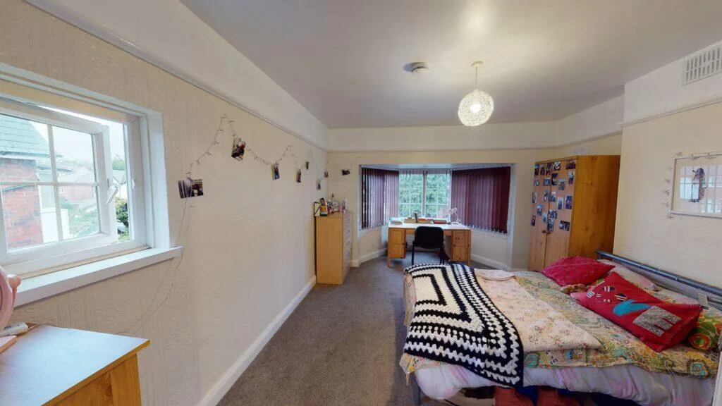 5 bedroom house for rent