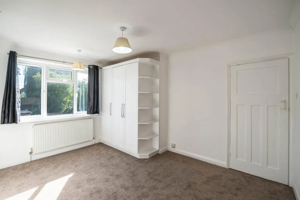 3 bedroom semi-detached house for rent