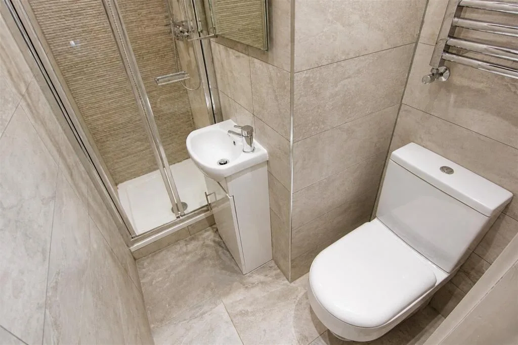 7 bedroom house for rent